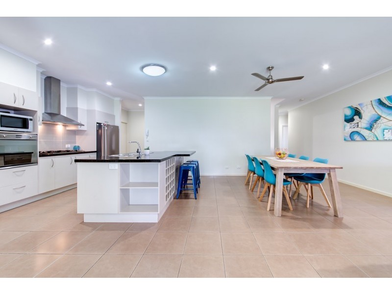 9 Anchorage Circuit, Twin Waters QLD 4564