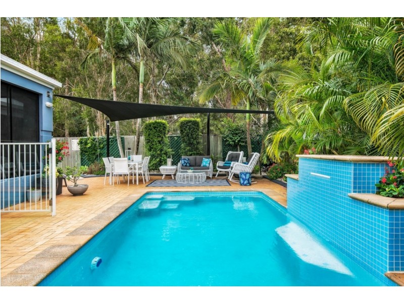 1 Tralee Place, Twin Waters QLD 4564