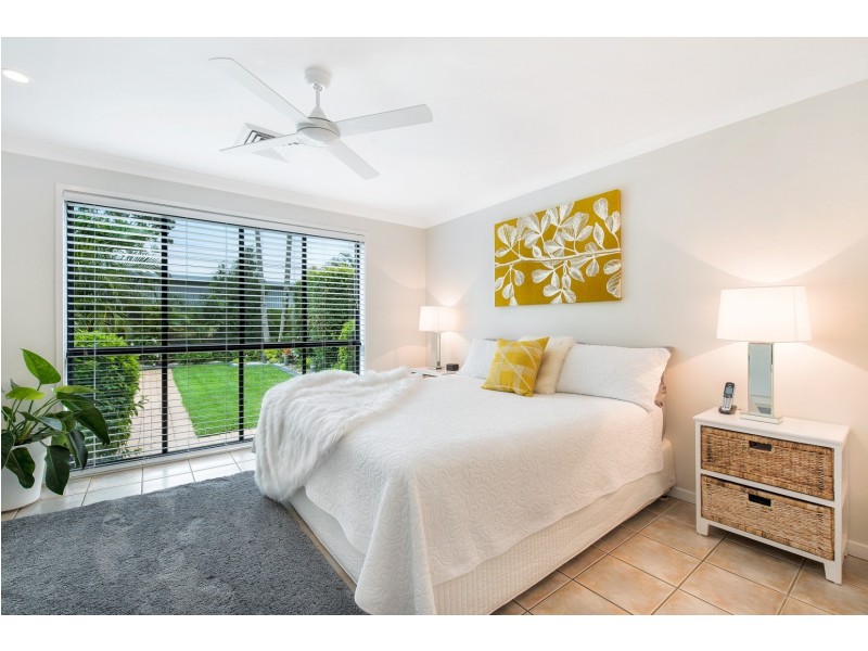 1 Tralee Place, Twin Waters QLD 4564