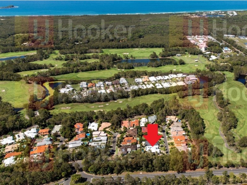 1 Tralee Place, Twin Waters QLD 4564