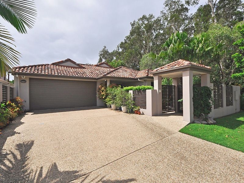 33 Seahorse Drive, Twin Waters QLD 4564