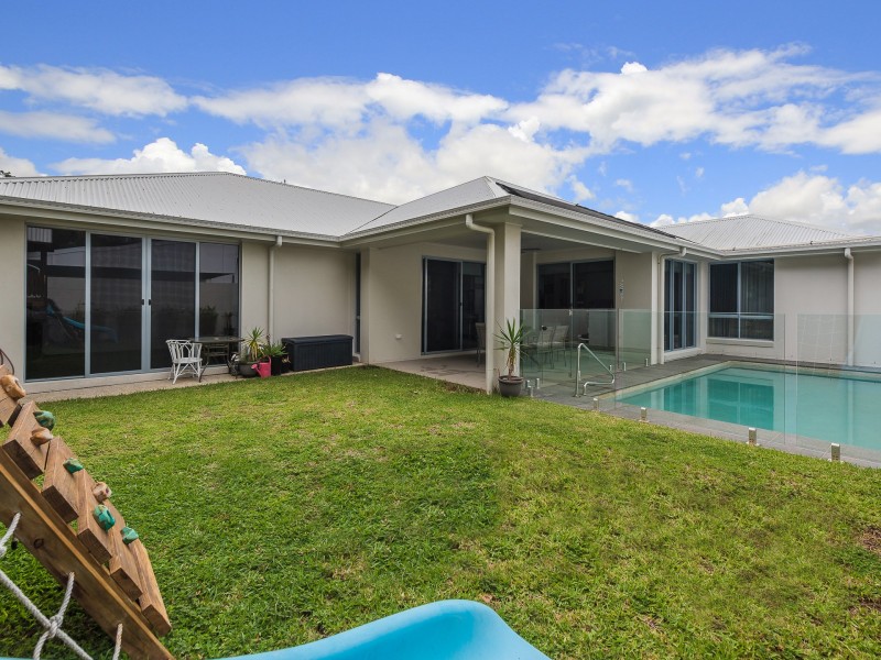 45 Ameen Circuit, Twin Waters QLD 4564