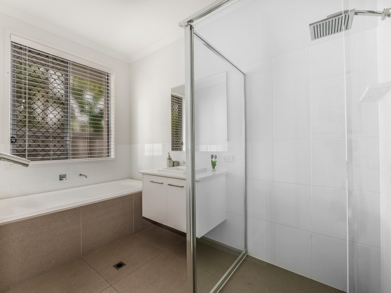 45 Ameen Circuit, Twin Waters QLD 4564