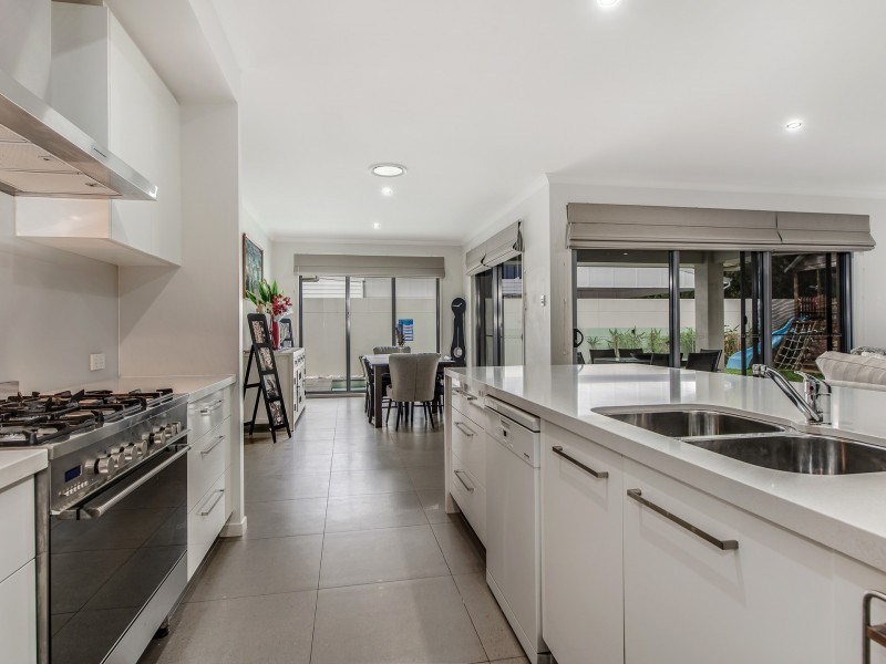 45 Ameen Circuit, Twin Waters QLD 4564