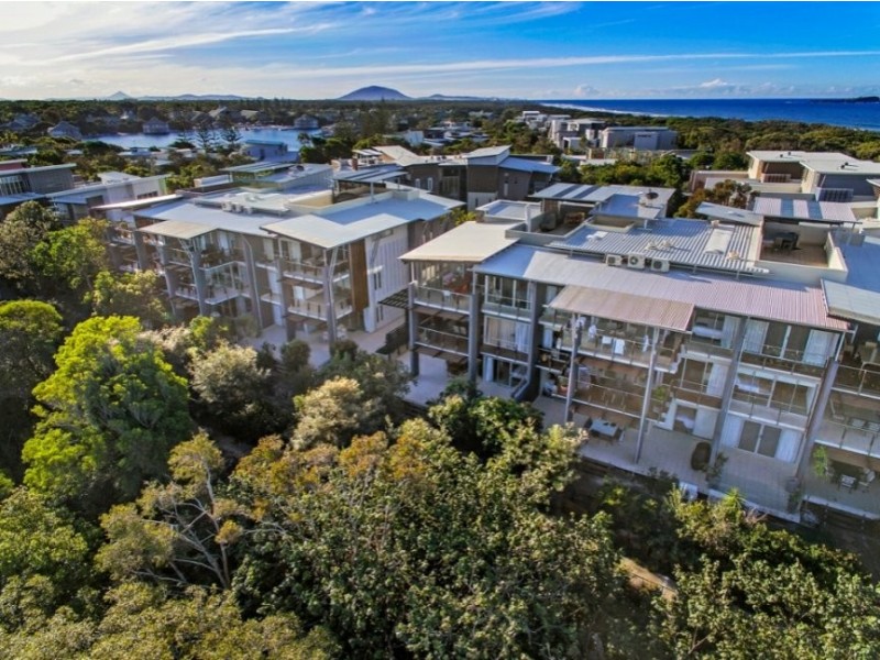 121/80 North Shore Road, Twin Waters QLD 4564