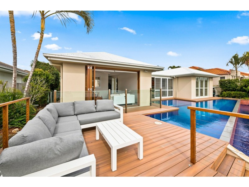 7 Moorings Circuit, Twin Waters QLD 4564