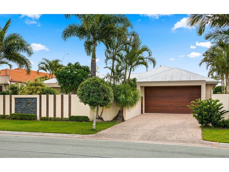 7 Moorings Circuit, Twin Waters QLD 4564
