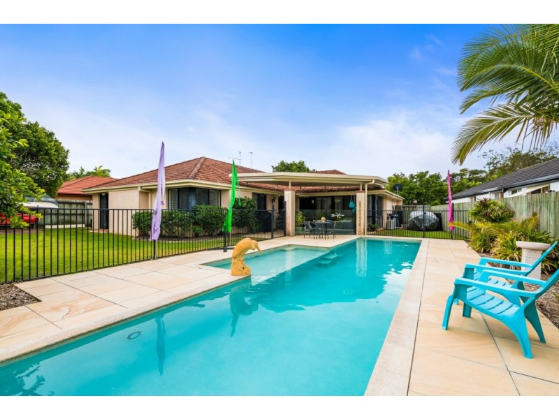 12 Watergum Place, Twin Waters QLD 4564