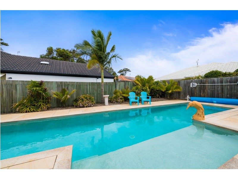 12 Watergum Place, Twin Waters QLD 4564