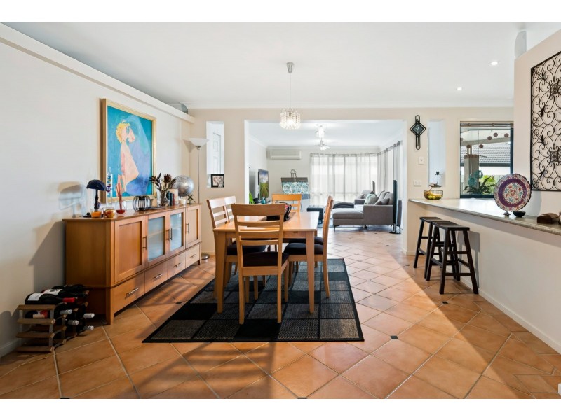 12 Watergum Place, Twin Waters QLD 4564