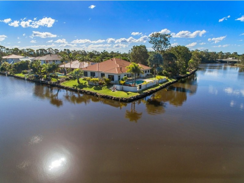12 Sunorchid Place, Twin Waters QLD 4564