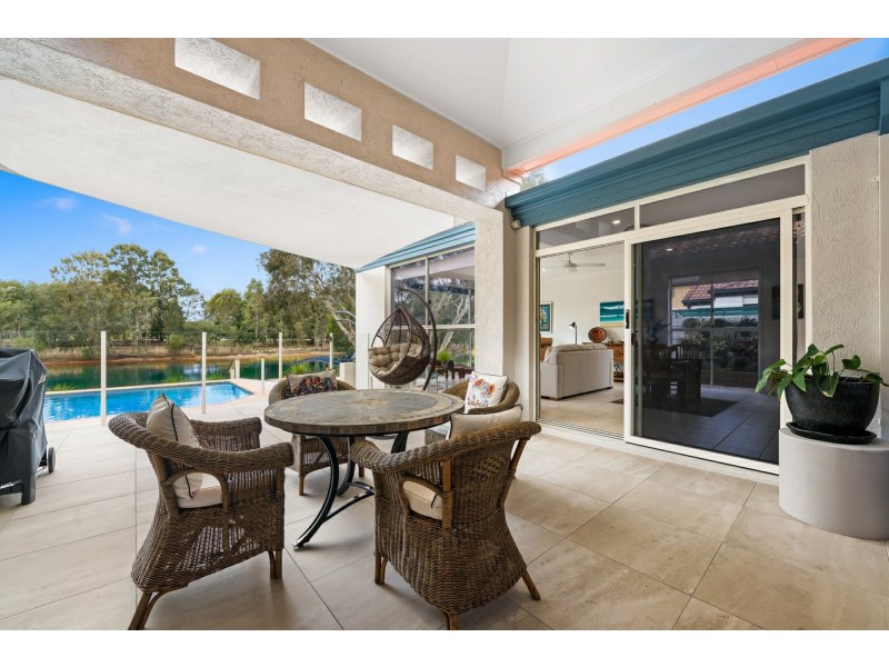 17 Glenwood Place, Twin Waters QLD 4564