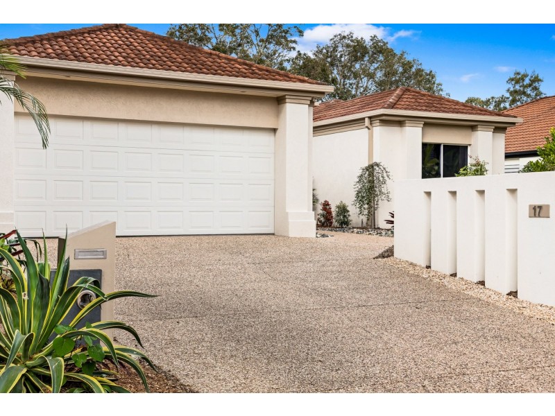 17 Glenwood Place, Twin Waters QLD 4564