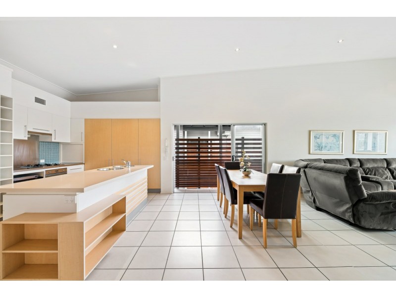 82/80 North Shore Road, Twin Waters QLD 4564