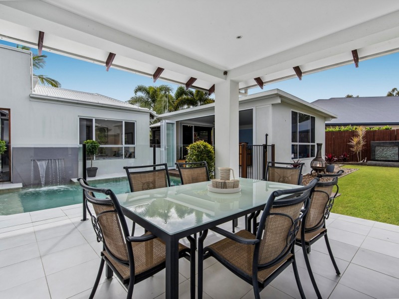 6 Starfish Way, Twin Waters QLD 4564