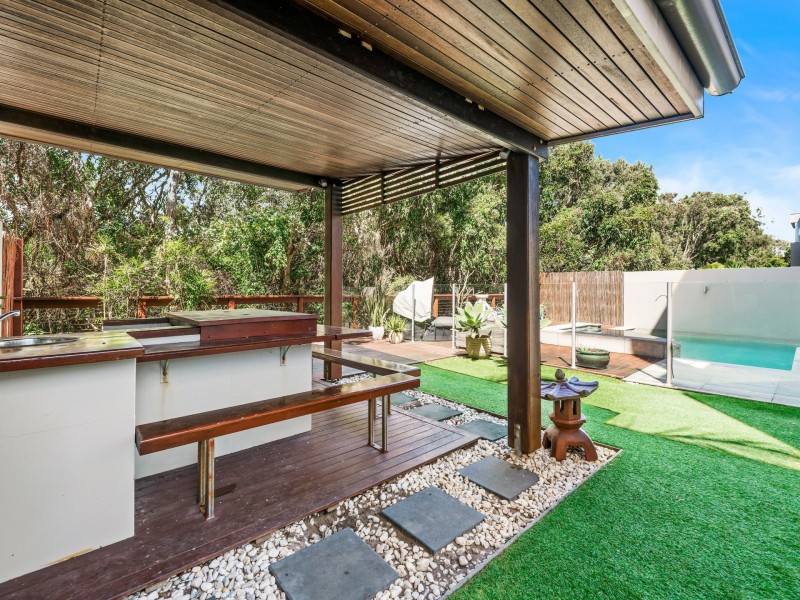 7/80 North Shore Road, Twin Waters QLD 4564