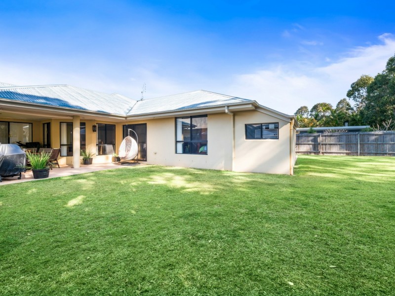 18 Sunview Drive, Twin Waters QLD 4564