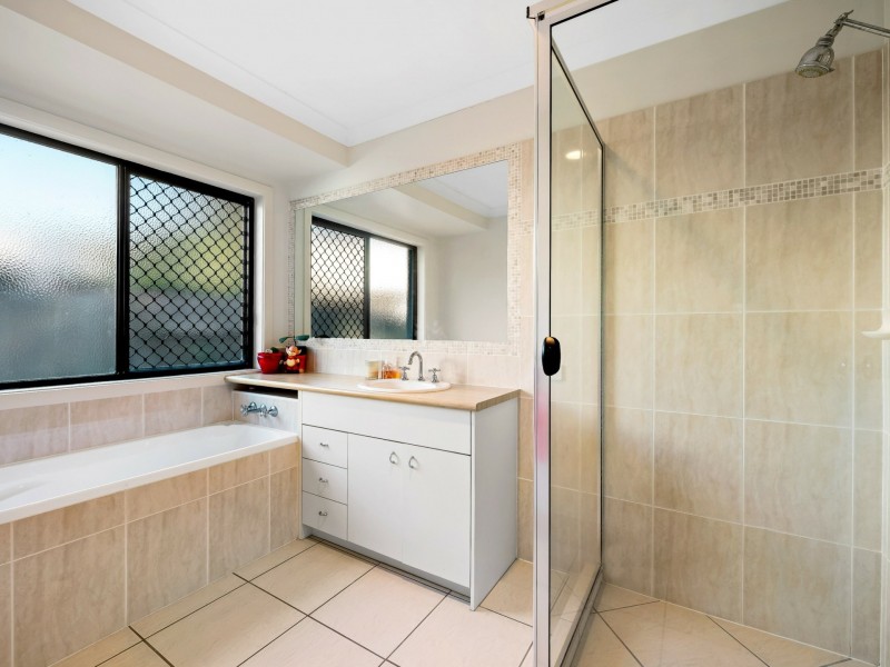 19 Stillwater Drive, Twin Waters QLD 4564
