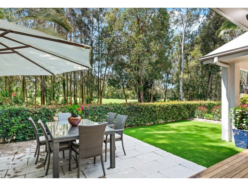 8 Carnoustie Court, Twin Waters QLD 4564