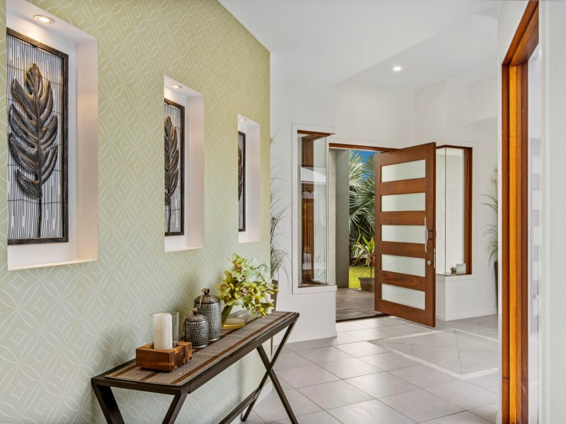 6 Starfish Way, Twin Waters QLD 4564