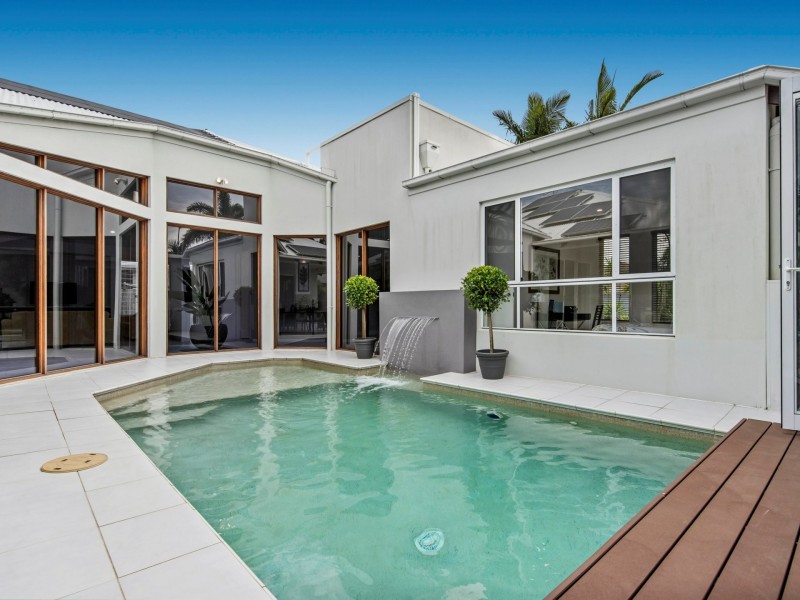 6 Starfish Way, Twin Waters QLD 4564