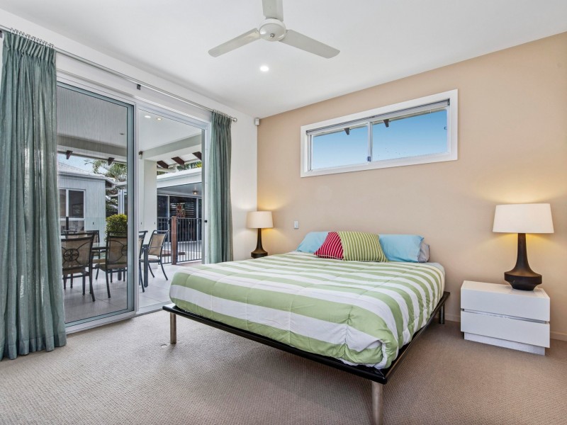 6 Starfish Way, Twin Waters QLD 4564