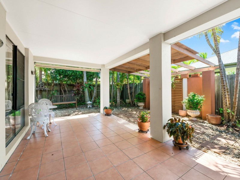 9 Baker-Finch Place, Twin Waters QLD 4564