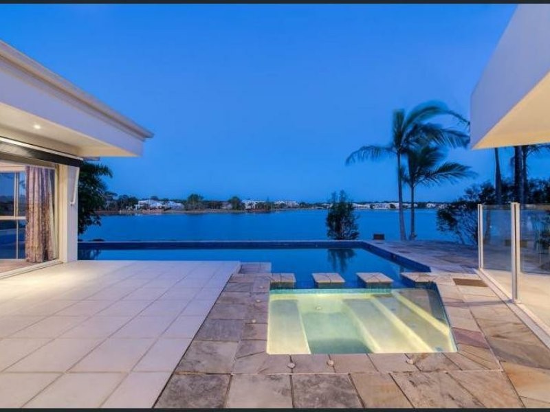 23 Karinya Place, Twin Waters QLD 4564