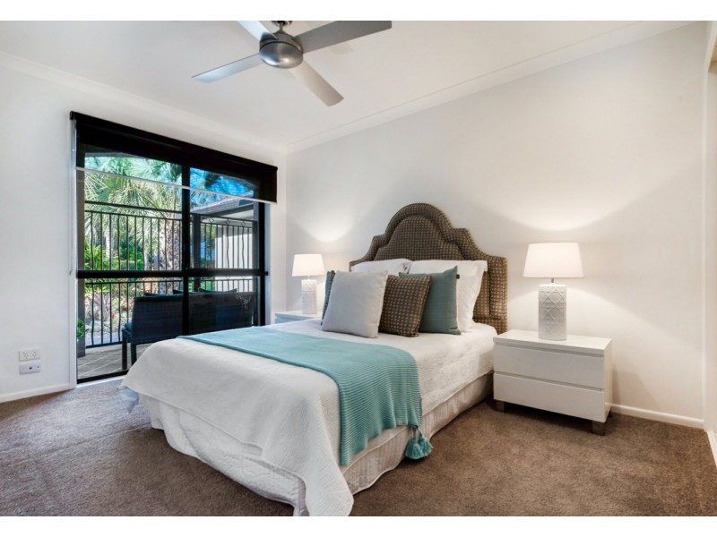 2 Skipper Place, Twin Waters QLD 4564