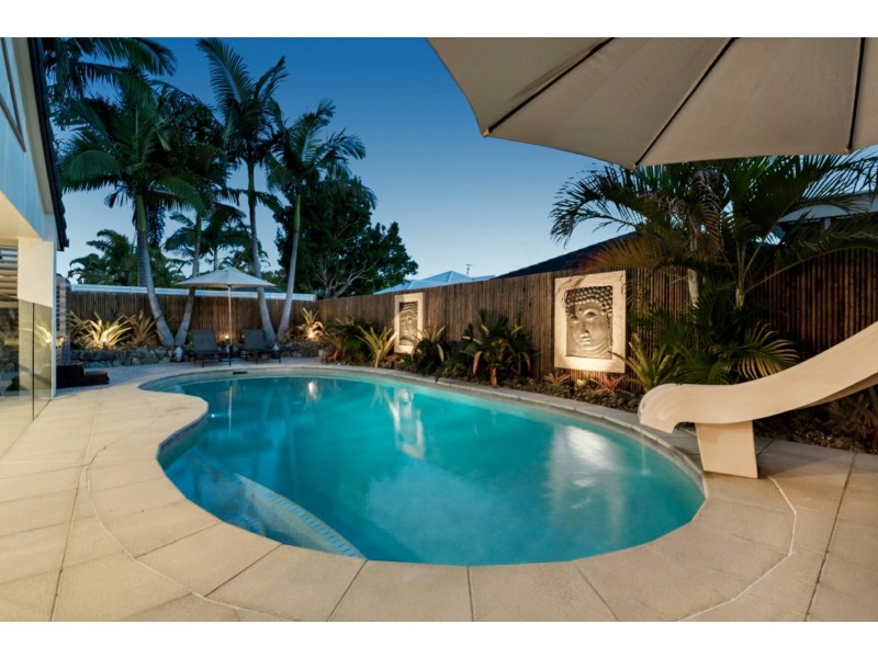 2 Skipper Place, Twin Waters QLD 4564