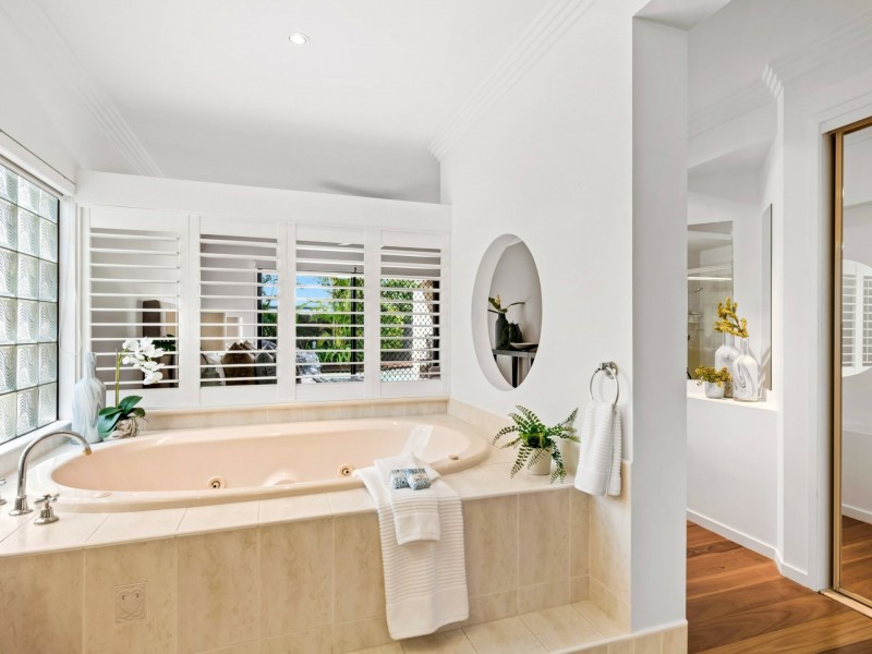 11 Brushbox Circuit, Twin Waters QLD 4564