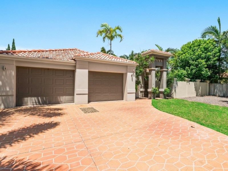 11 Brushbox Circuit, Twin Waters QLD 4564