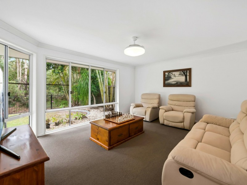 10 Tralee Place, Twin Waters QLD 4564
