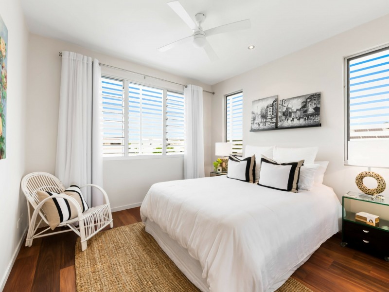 30 Anchorage Cct, Twin Waters QLD 4564