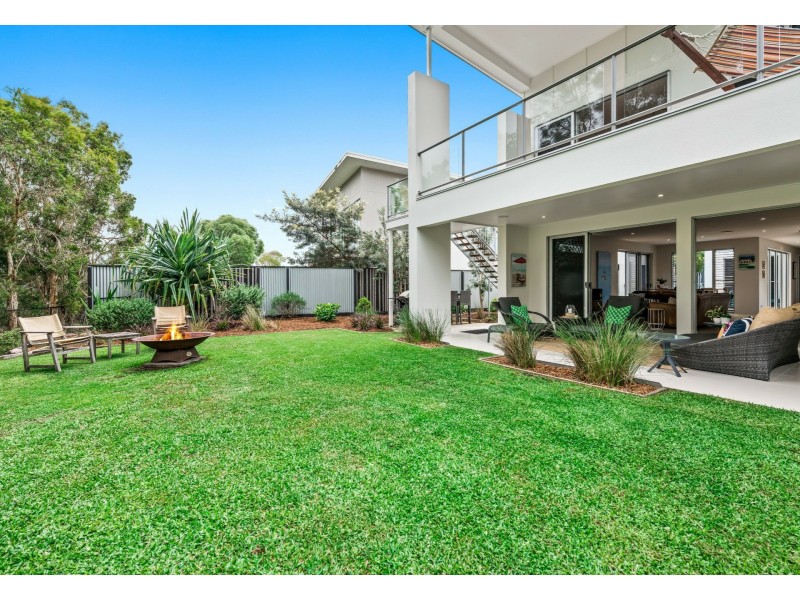 30 Anchorage Cct, Twin Waters QLD 4564