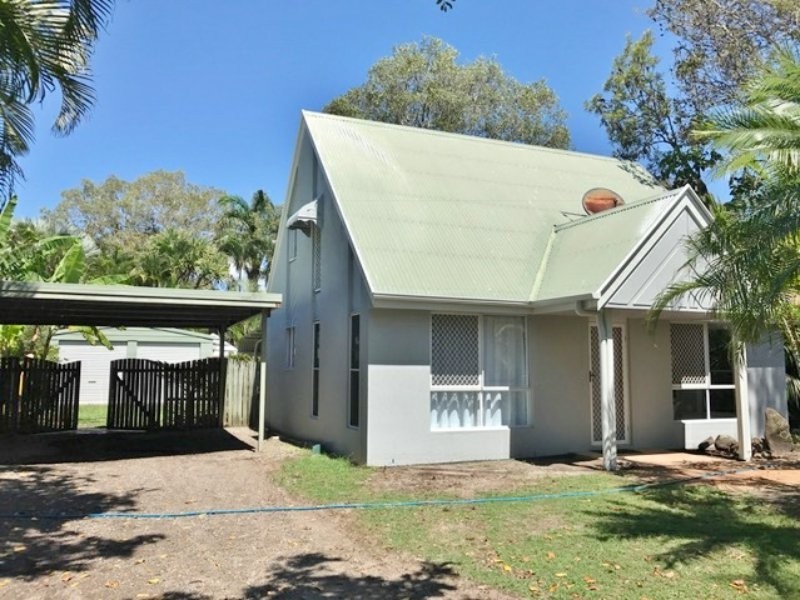 39 Cupania Street, Mudjimba QLD 4564