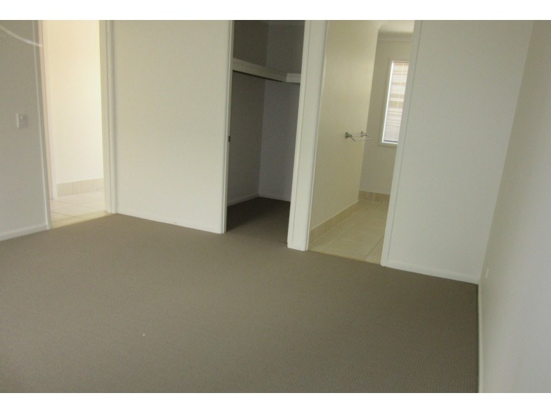 6 Parsons Bank Drive, Twin Waters QLD 4564