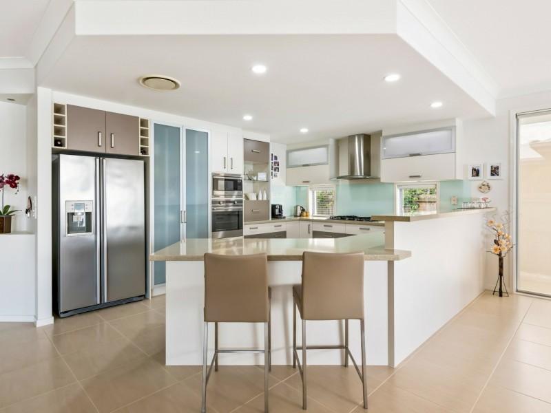 9 Moorings Circuit, Twin Waters QLD 4564