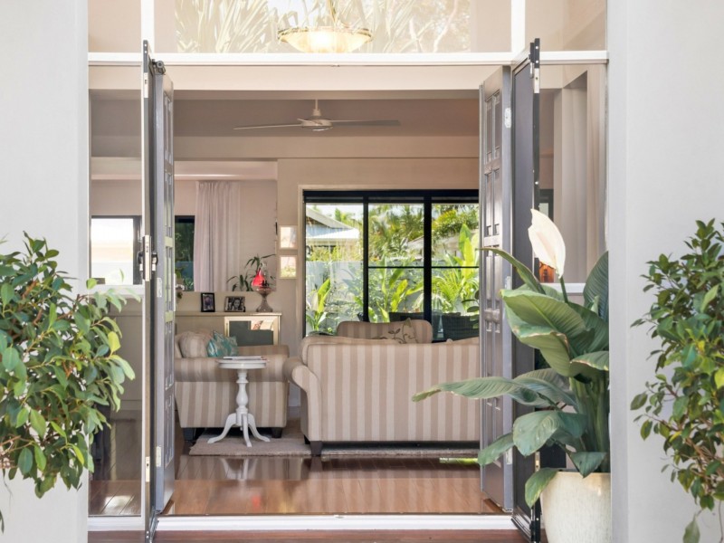 1 Sand Lane, Twin Waters QLD 4564
