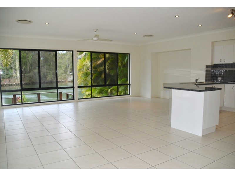 12 Tassel Place, Twin Waters QLD 4564