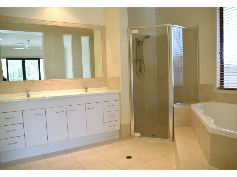 12 Tassel Place, Twin Waters QLD 4564