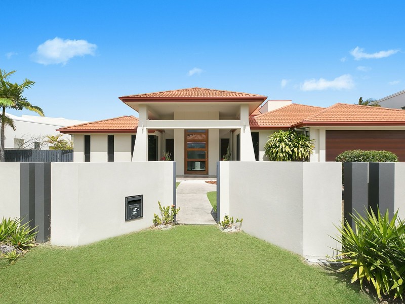 42 Baywater Drive, Twin Waters QLD 4564