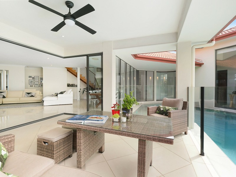 42 Baywater Drive, Twin Waters QLD 4564