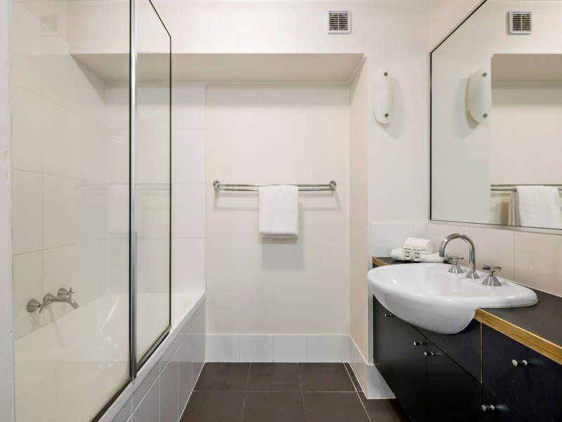 51/80 North Shore Road, Twin Waters QLD 4564