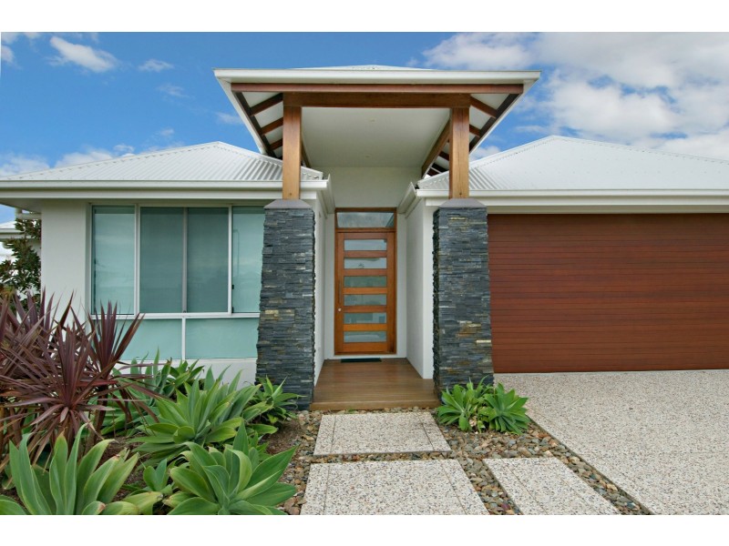 57 Baywater Drive, Twin Waters QLD 4564