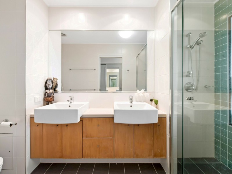 127/80 North Shore Road, Twin Waters QLD 4564