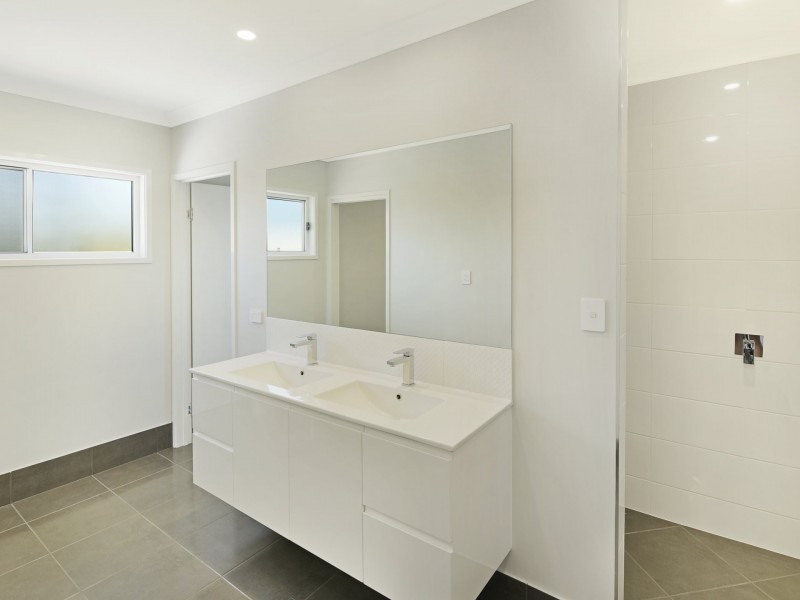 27 Clematis Ct, Marcoola QLD 4564