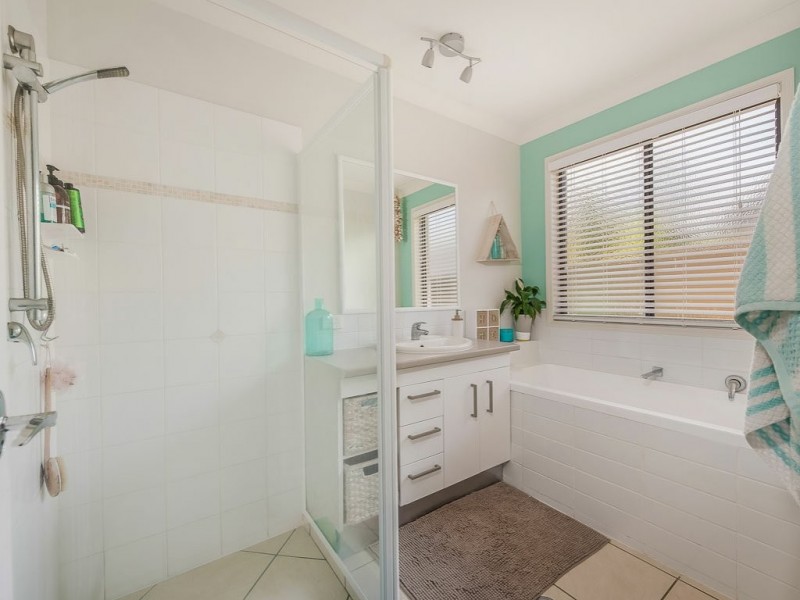 48 Prestwick Drive, Twin Waters QLD 4564