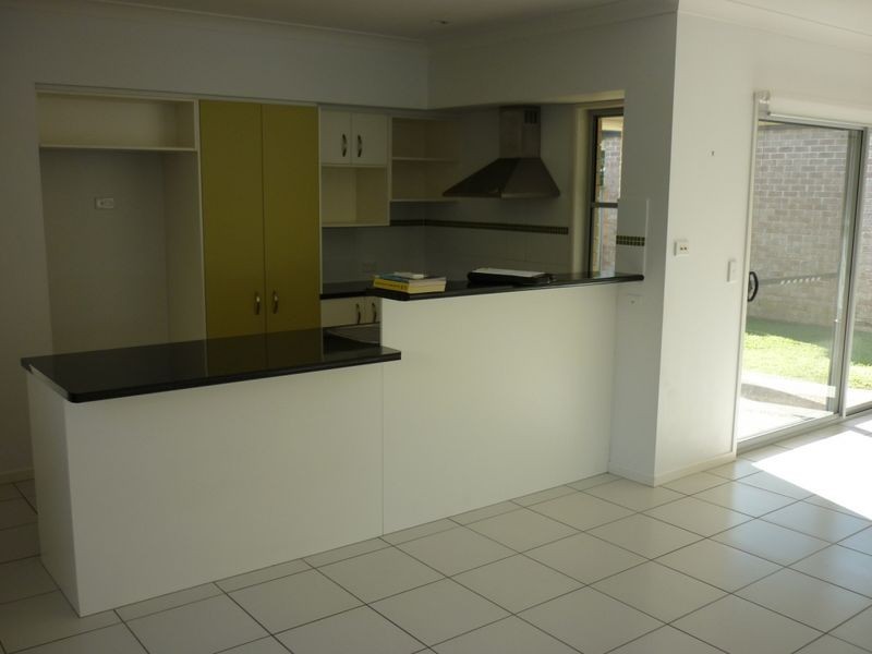21 Parkland Drive, Pacific Paradise QLD 4564