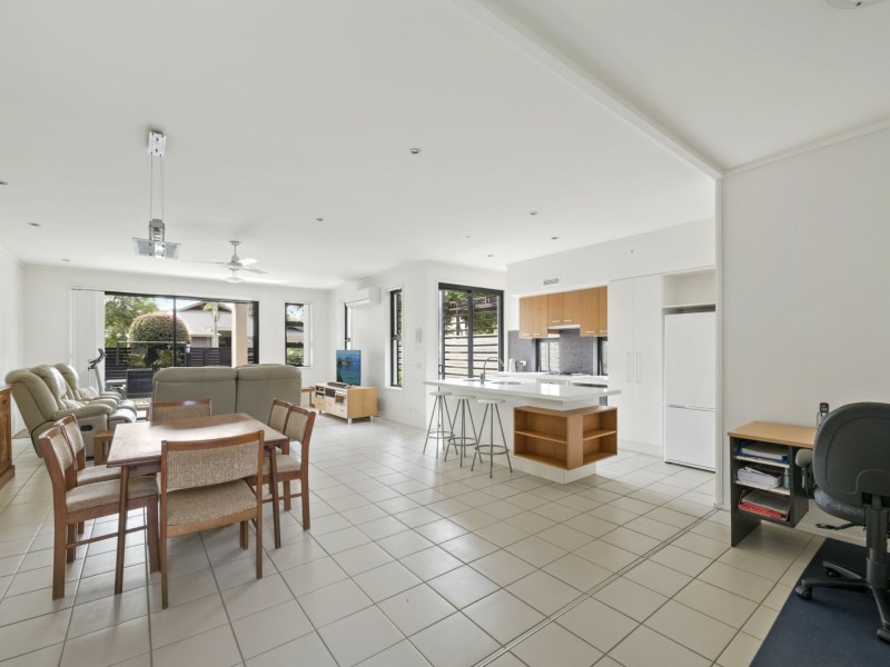 20/20 Baywater Drive, Twin Waters QLD 4564